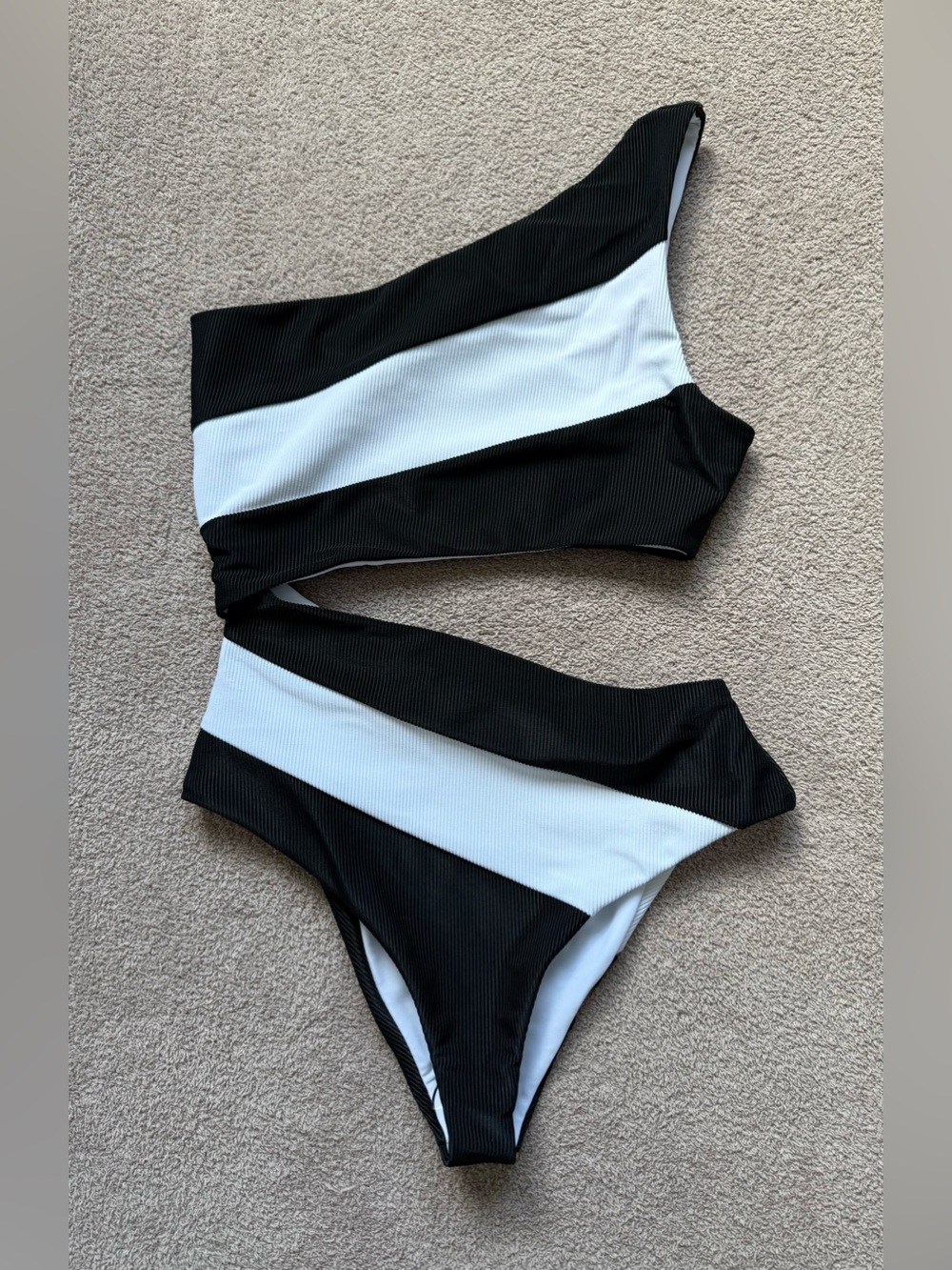 NWT Beach Riot - Joyce Stripe - Cutout One-Piece Swimsuit BLACK WHITE